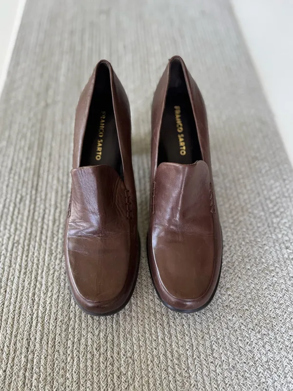 Franco Sarto Brown Leather 90s Minimalist Block Heel Loafers Size 8 - Image 2