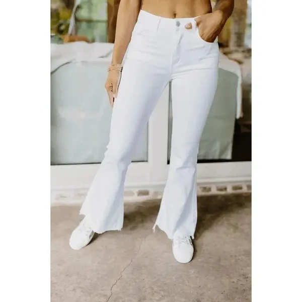 Risen White High Rise Wide Flare Leg Distressed Jeans 11/30 NWT - Image 9