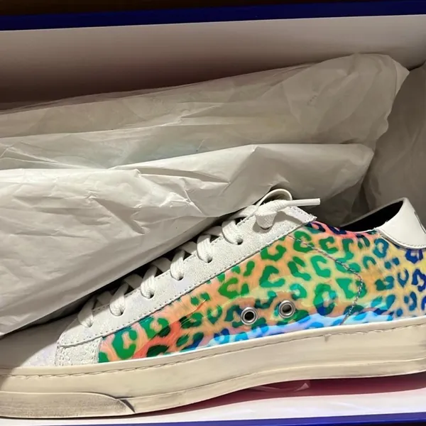 P448 jack leopard print hologram Low sz US 6 - Image 2