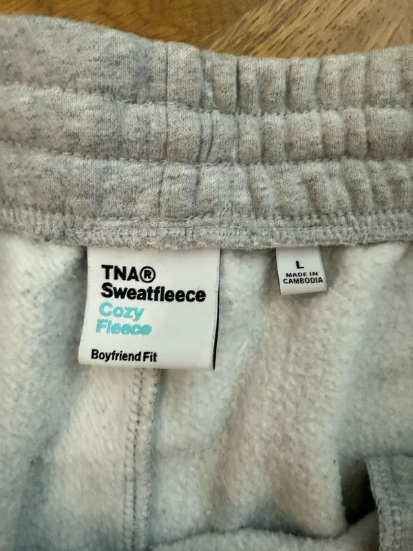 TNA Aritzia Boyfriend Sweatpants - Image 2