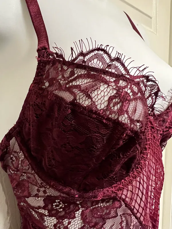 Tic Toc Burgundy Body Con Dress - Image 9