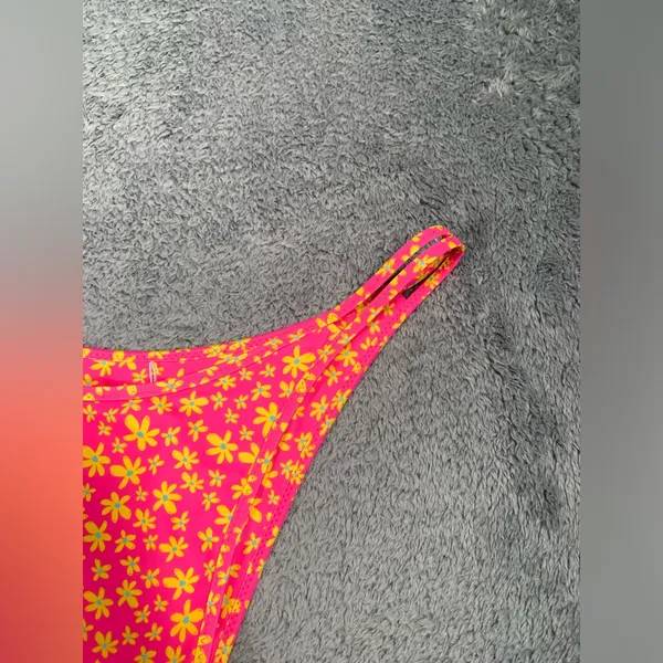 Kulani kinis Floral Pink bikini swimsuit Bottoms large - Image 3