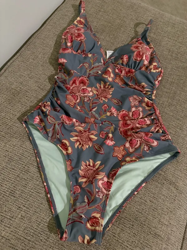 Cupshe Boho V-Neck Ruched One-Piece - Image 6