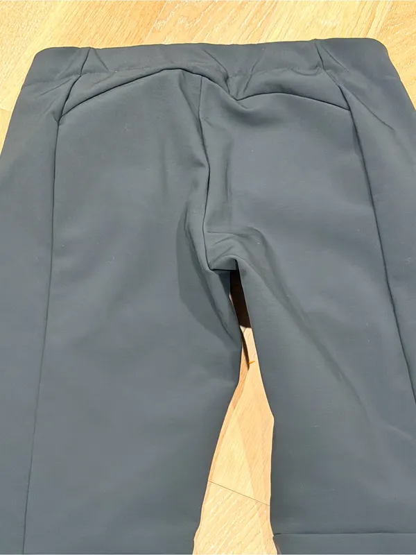The North Face Women's Black Softshell fleece lined Snow Pants large - Image 4