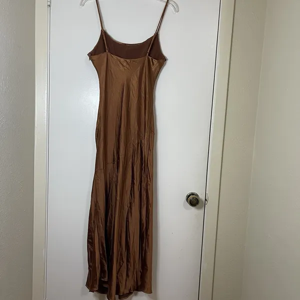 NEW! Selfie Leslie Well Versed Pleated Bust Front Split Slip Dress Chocolate MED - Image 9