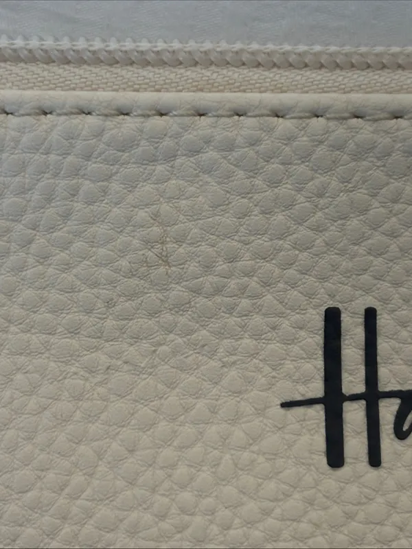 Harrods Pebbled Leather Zip Pouch in Cream - Image 4