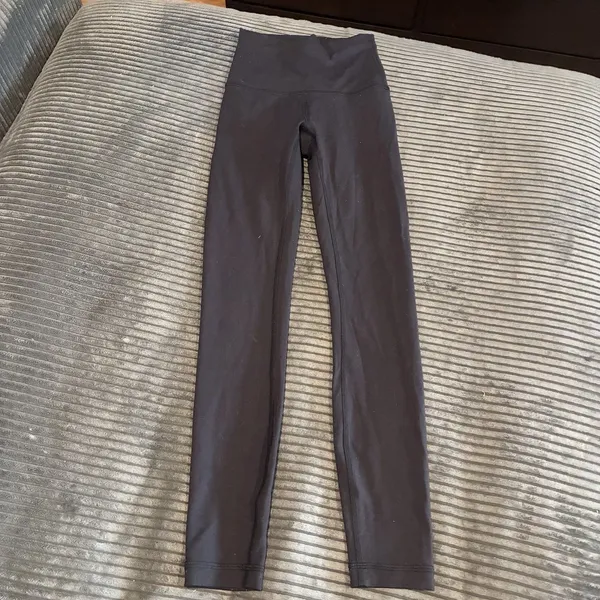 Lululemon Women's Black Solid Ankle Leggings Size 0 Spandex Align Logo - Image 2