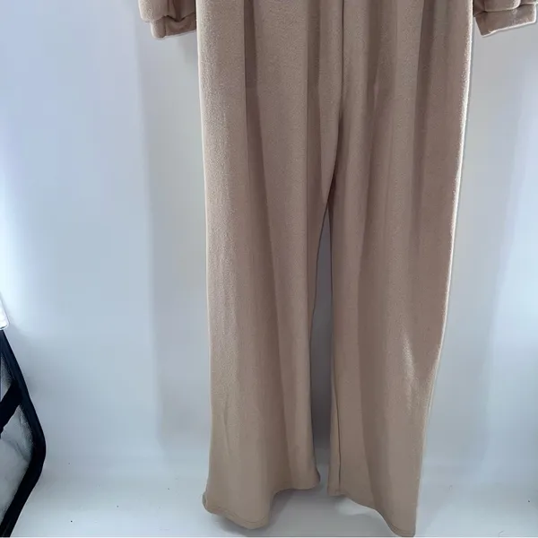 WinWin Refuge Tan Textured Knit Fabric Long Sleeve Jumpsuit w/Deep V Back-Sz S - Image 7