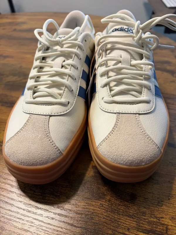 NWT Adidas Platform Sneakers White/Blue/Gum Sole Size 7.5 in Box - Image 10