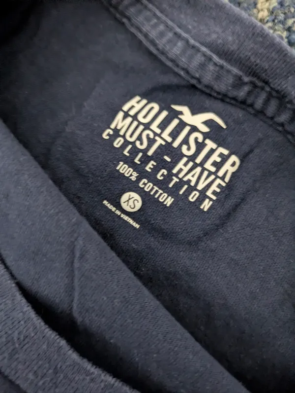Hollister California Must Have Collection Cotton Long Sleeve Tee Size XS - Image 2