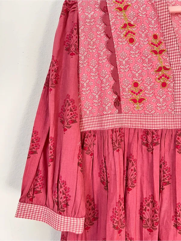 Pink Floral Midi Dress Women's Small Cottagecore Boho V-Neck Summer - Image 4