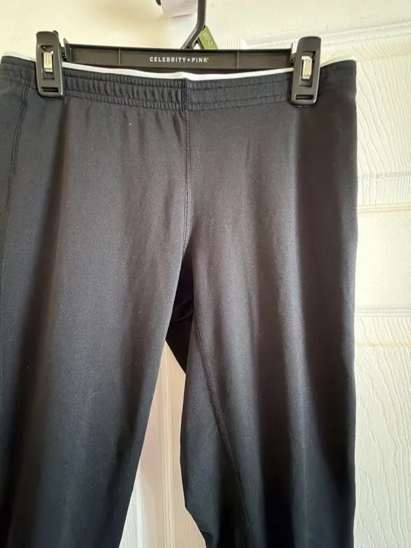 Nike Black Athletic Leggings Tights With White Swoosh Logo Cuffs - Image 4