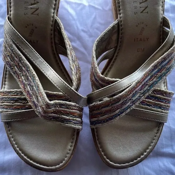 Italian Shoemakers Women’s Size 8 Brown Fabric Wedge Sandals Slip On 3” Heel - Image 2