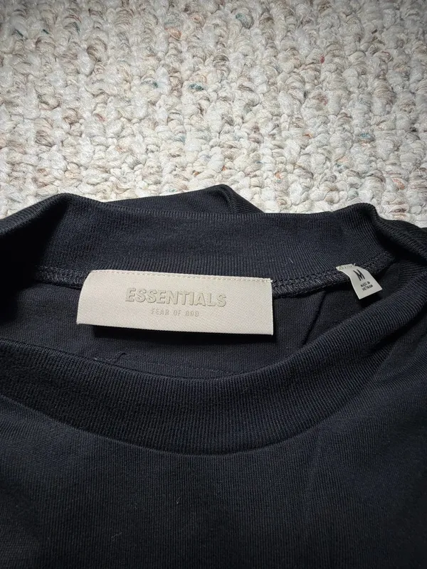 Fear of God Essentials Men’s T-Shirt Oversized - Image 7