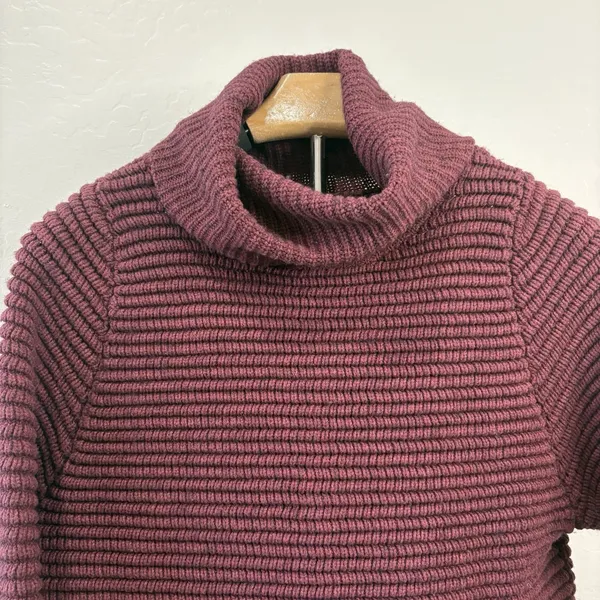 Madewell Knit Sweater Size XXS Red Burgundy Wool‎ Blend Side Button Turtleneck - Image 3