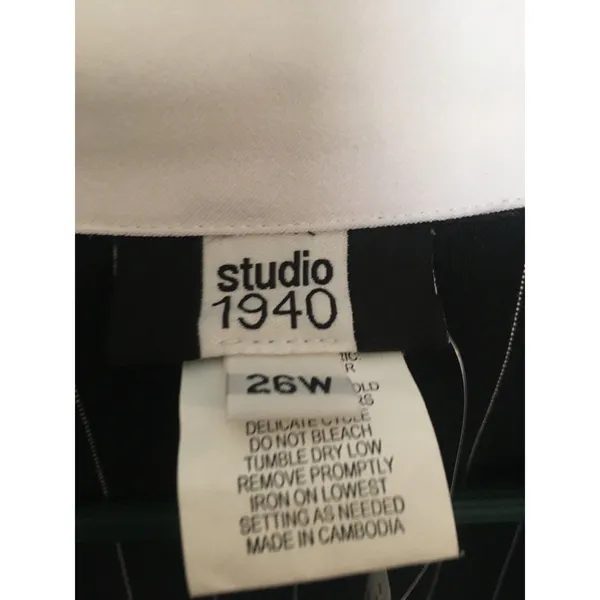 Studio 1940 Women's Pinstripe 2 Piece Blazer Jacket & Skirt Set Size 26W - Image 3