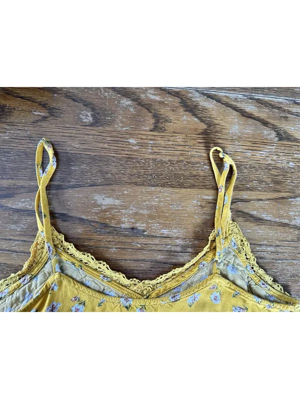 Hollister Yellow Floral Lace Trim Spaghetti Strap Cami Top XS - Image 5