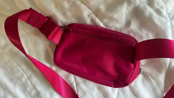 Lululemon Fanny Crossbody - Image 3