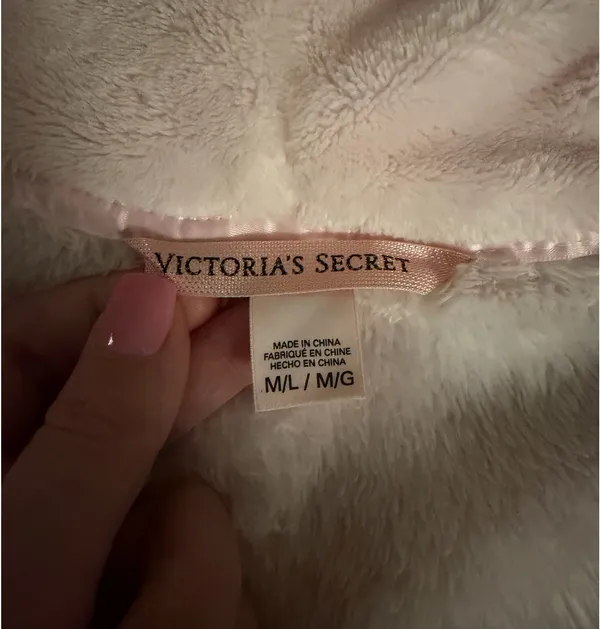 Victoria's Secret Robe - Image 6