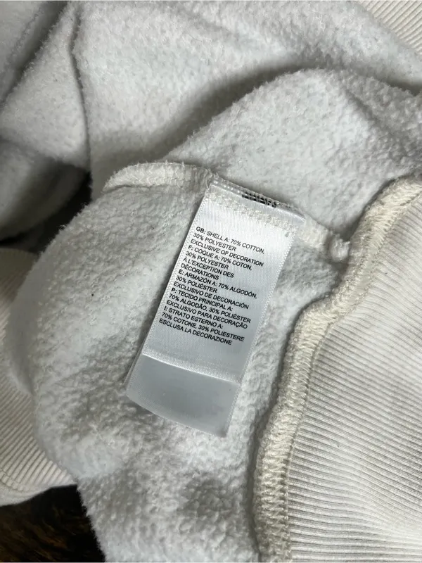 The North Face Lounge Hoodie with Black Logo Size Medium - Image 7