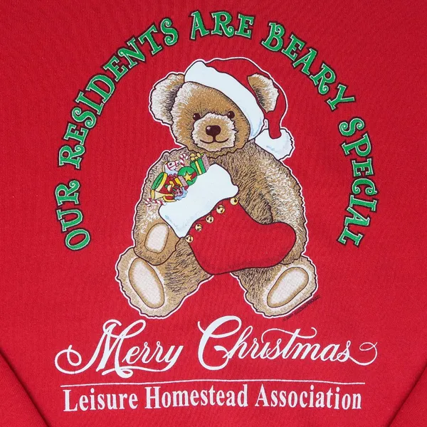Vintage Y2K Lee Bear Christmas Sweatshirt - Image 3