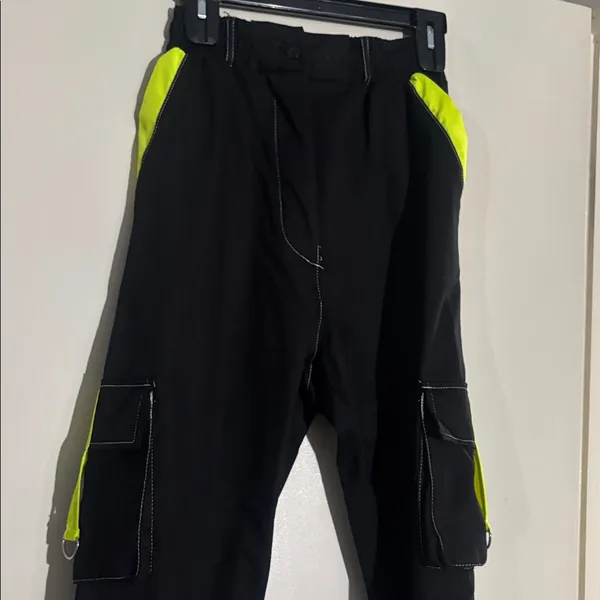 Black Contrast Stitch Neon Trim Cuffed Cargo Pants J - Image 12
