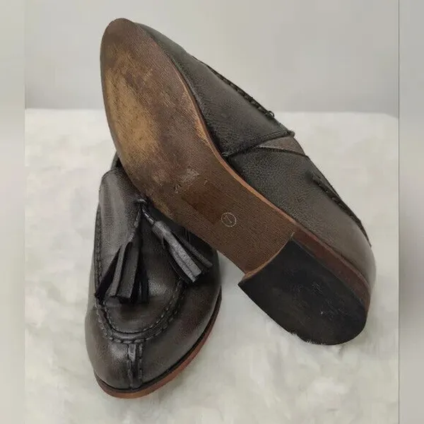 Gray Leather tassel loafer sz 7 by Designs by jackie - Image 6