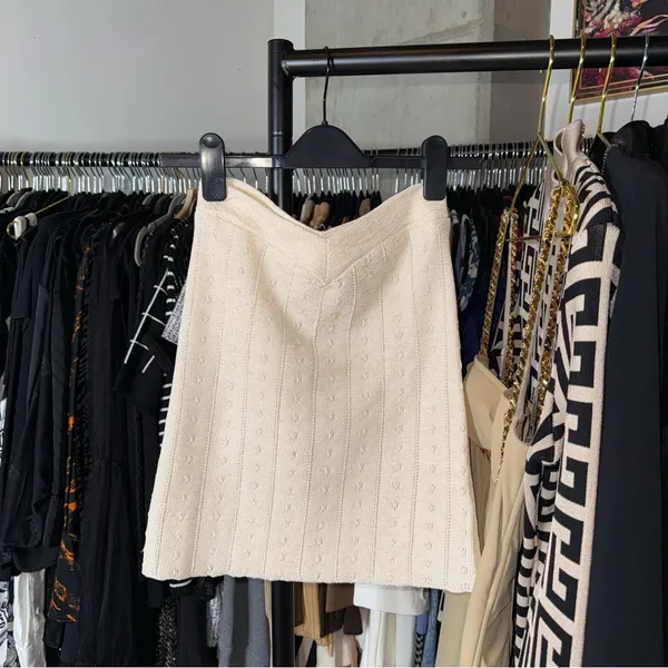 For Love & Lemons Cream Textured Swim Mini Skirt Womens Small EUC - Image 3
