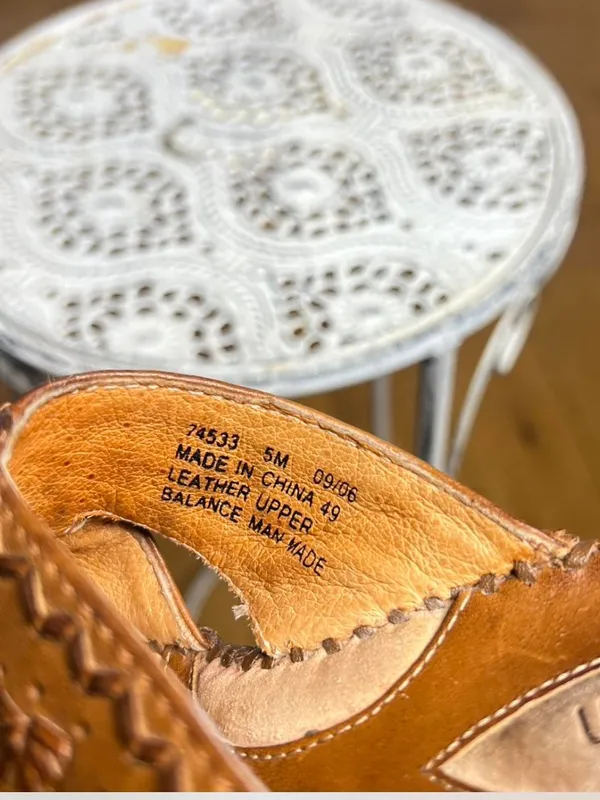 Clarks Artisan Collection Hand-Tooled Leather Clogs - Tan size 5 - Image 11