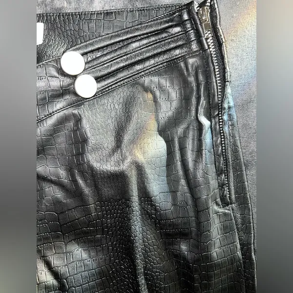 Tiger Mist Jadene Pant in Black Size Small - Image 9