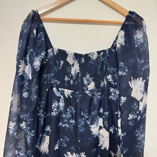 NEW Abercrombie & Fitch Emerson Chiffon Floral Navy Blue Midi Dress Medium NWT - Image 6