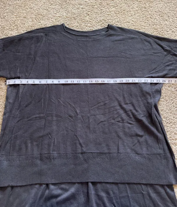 Lululemon Gray Lounge Top - Image 3