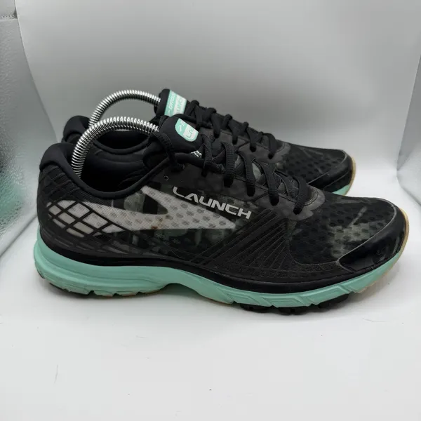 Brooks Women's Launch 3 Black/White/Ice Green Running Sneaker 10 B (M) - Image 2