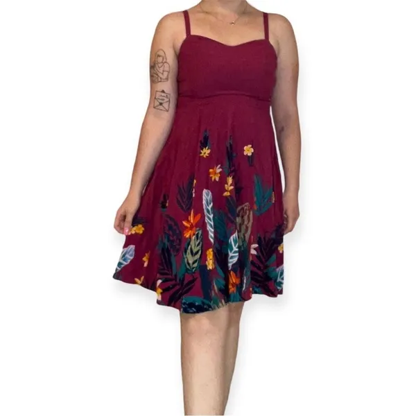 Old Navy Purple Tropical Floral Print‎ Fit & Flare Summer Sundress Size Small - Image 2