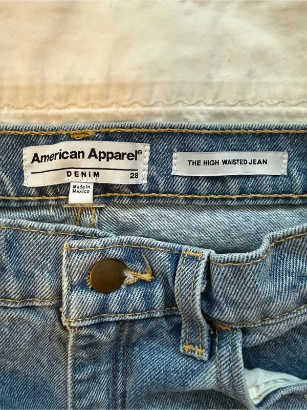 American Apparel‎ High-Waisted Jeans – Size 28 - Image 2