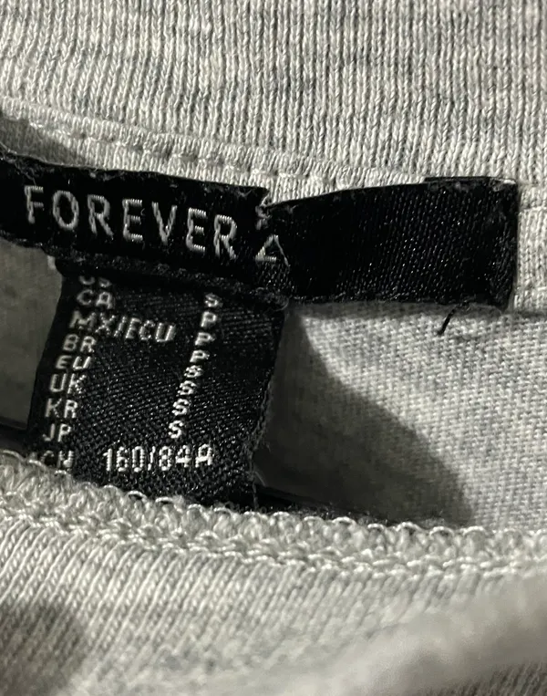 Forever 21 Cropped Top - Image 2