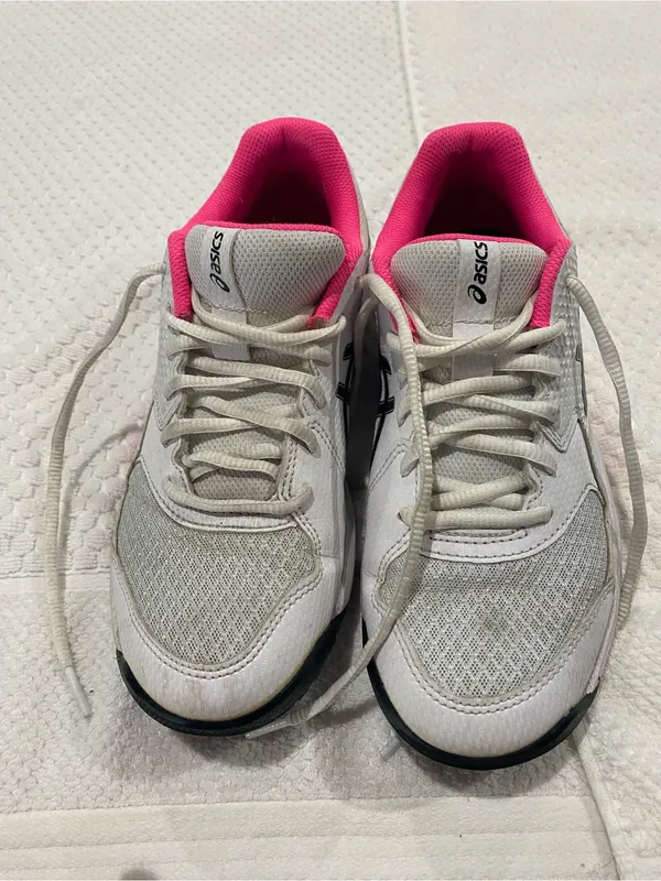 ASICS Women's White Athletic Sneakers with Pink Lining - Image 2