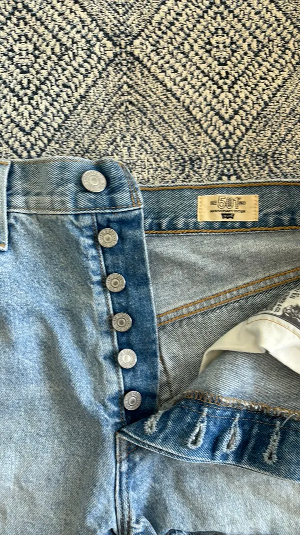 Levi’s 501 High-Waisted Shorts - Image 7
