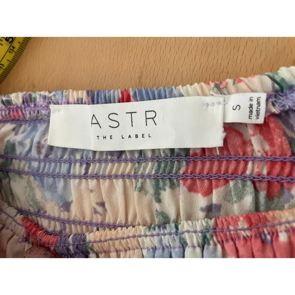 Astr Puff Sleeve Smocked Bust Midi Pastel Print Floral Dress Size Small - Image 8