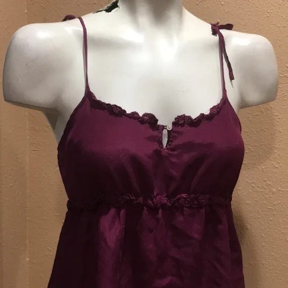 Gap purple top - Image 2