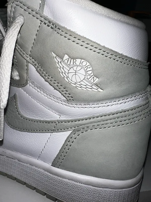 Nike Jordan 1 - Image 10