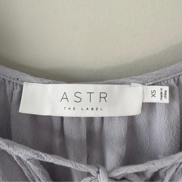 ASTR the Label cold shoulder peasant top Women's periwinkle Spaghetti Strap bow - Image 8
