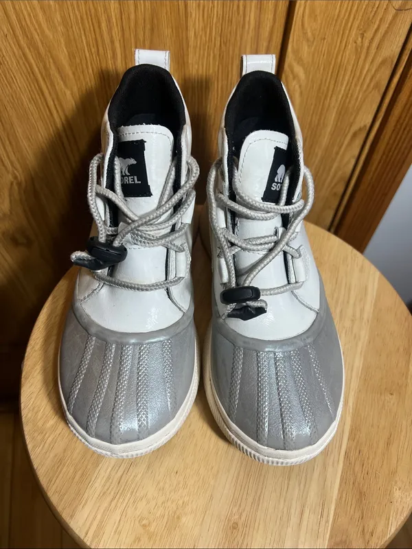 Sorel Gray & White Women's Duck Boot Sneakers - Image 8