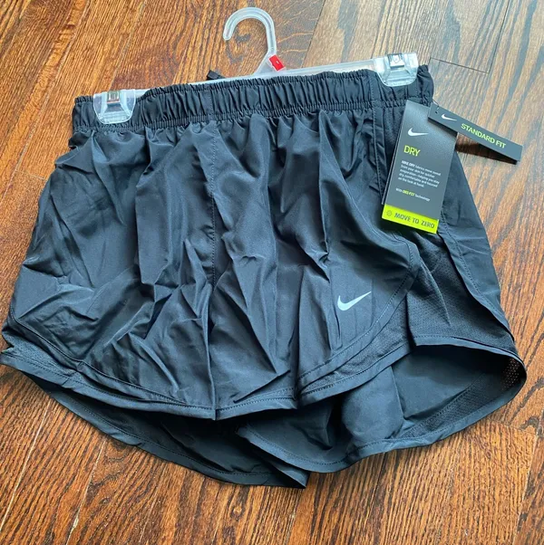 NWT Nike Dry fit Running Shorts Size Small - Image 2