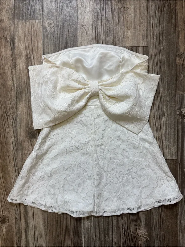 Altar’d State Lilia large Lace Bow Mini Dress White Strapless Bridal Brunch S - Image 4