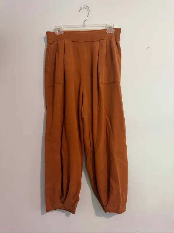 Rusty Orange Cozy Knit oversized Jogger Pants - Image 2
