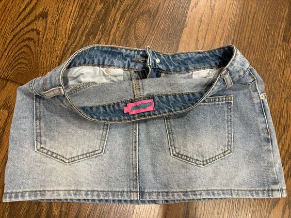 Edikted Denim Mini Skirt - Image 3