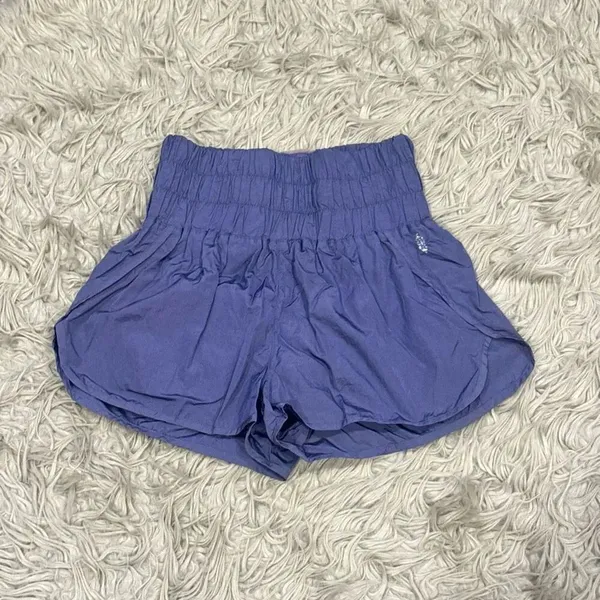 Free People FP Movement The Way Home Shorts size medium - Image 2