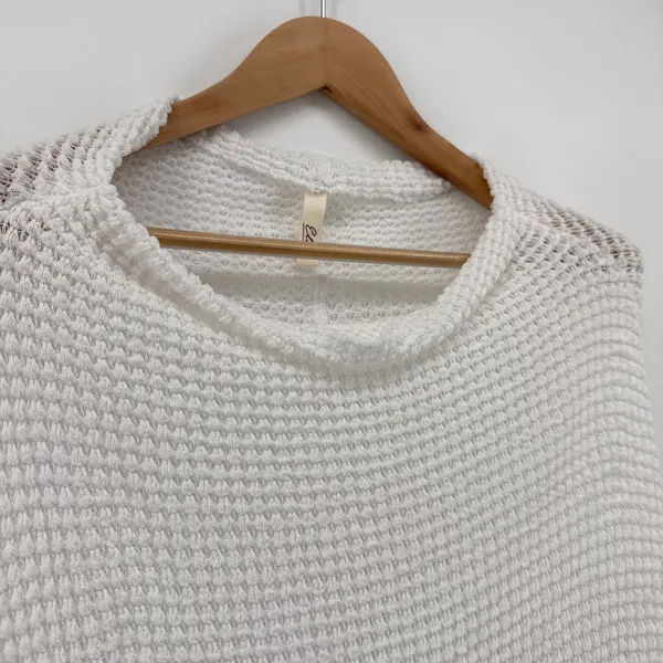 Elan White Waffle Knit‎ Dolman Sleeve Relaxed Fit Sweater Top Women's Medium - Image 3
