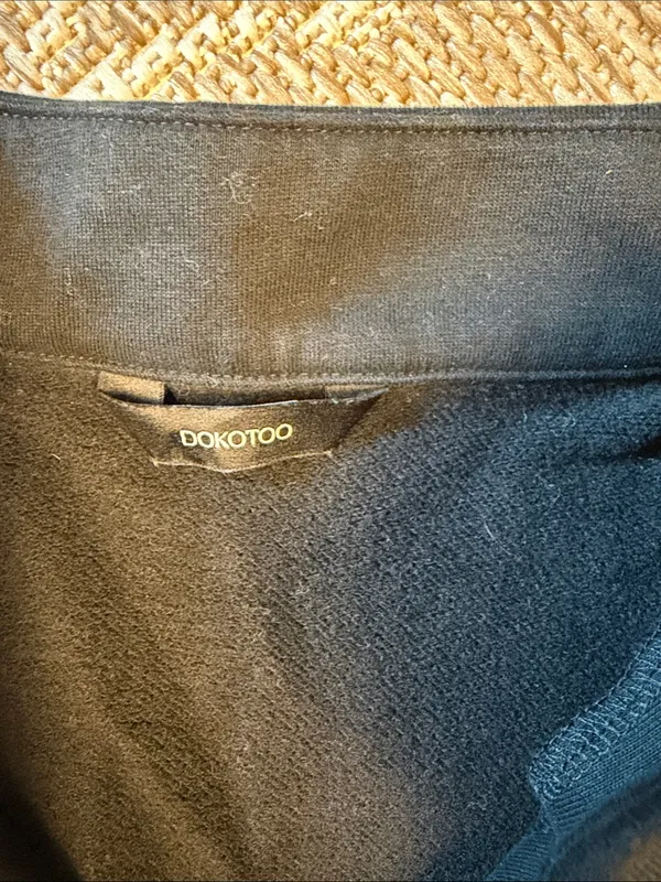 Dokotoo Black Half - Image 2